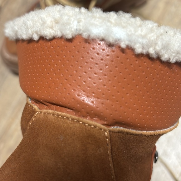 Gucci Flashtreck leather ankle boots - Picture 4 of 6